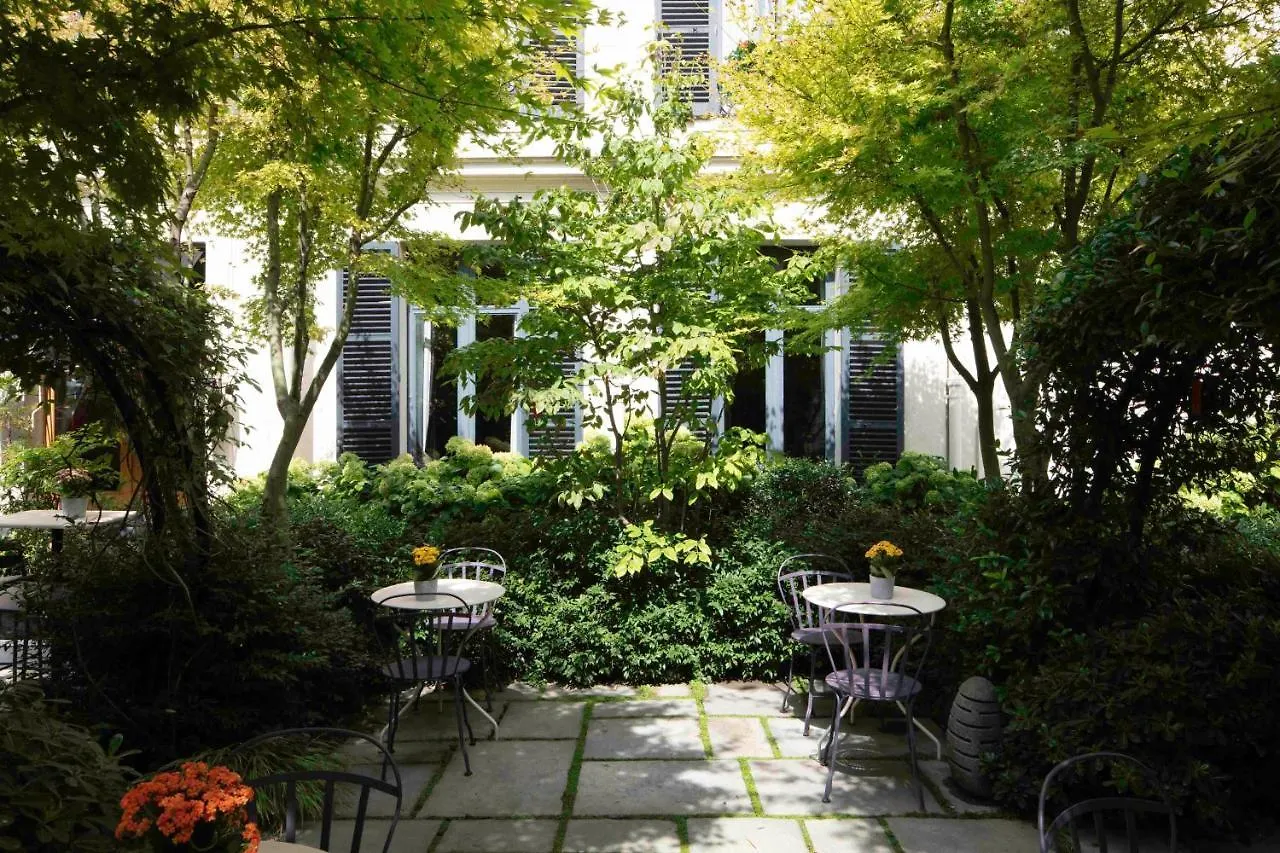 Regent's Garden - Astotel Hotel Parigi